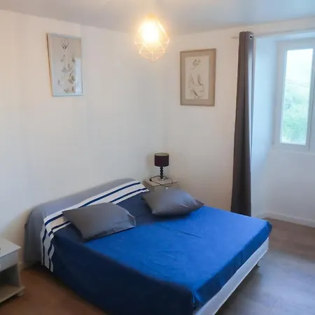 Location F2 44 M2 * Venaco (Corsica)